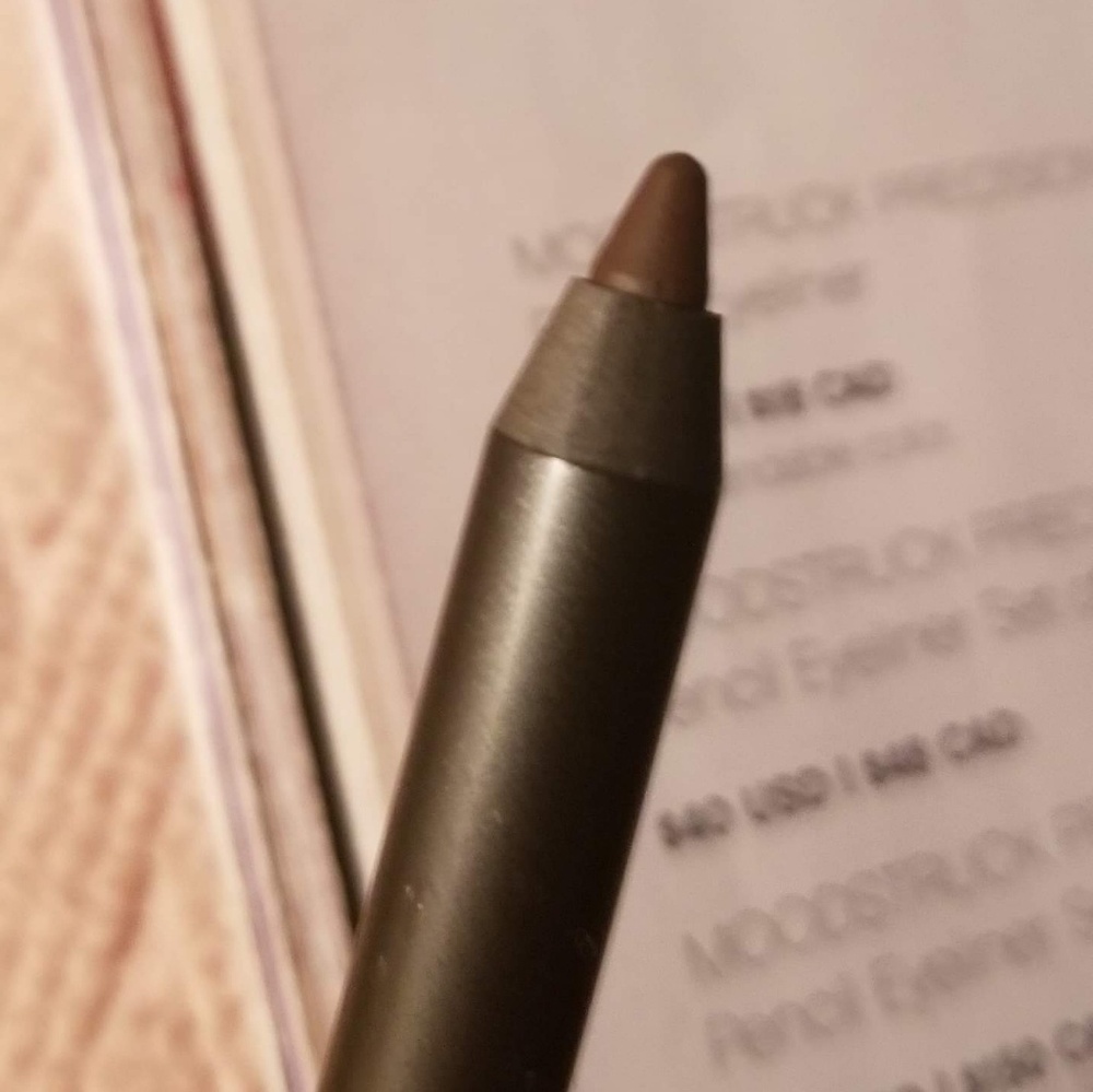 Moodstruck Precision pencil eyeliner